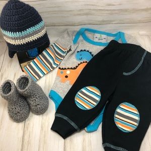 Babysaurus outfit for the little man